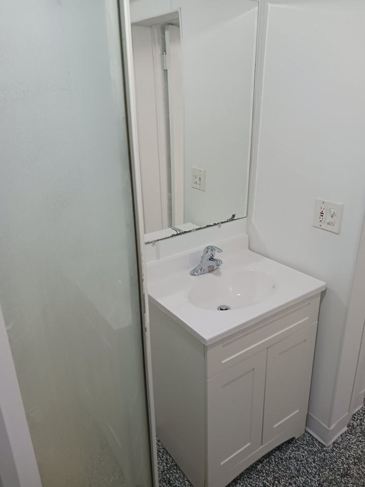 W162N11651 Park Ave #1B - Photo 4 of 8