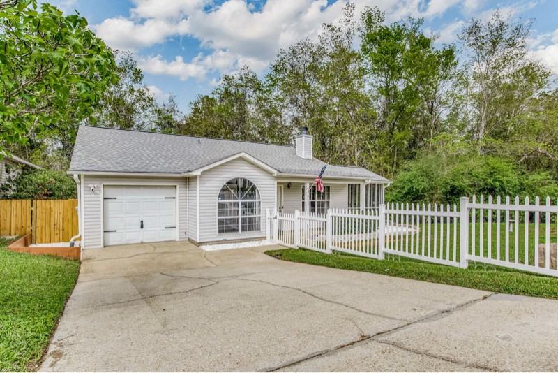 3420 Riverside Dr - Photo 3 of 45