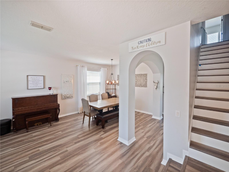 4904 Adair Oak Dr - Photo 2 of 28