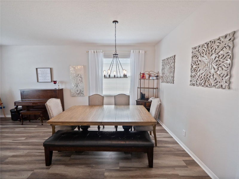 4904 Adair Oak Dr - Photo 5 of 28