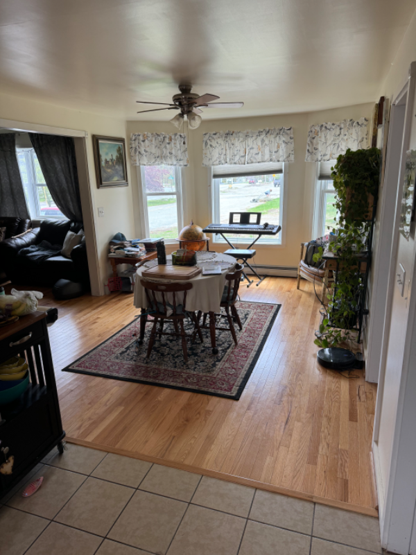 658 Maine Ave - Photo 2 of 7
