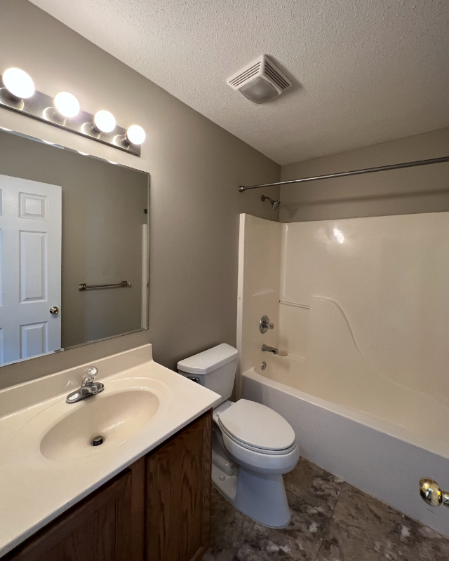 4737 Scepter Way - Photo 5 of 11