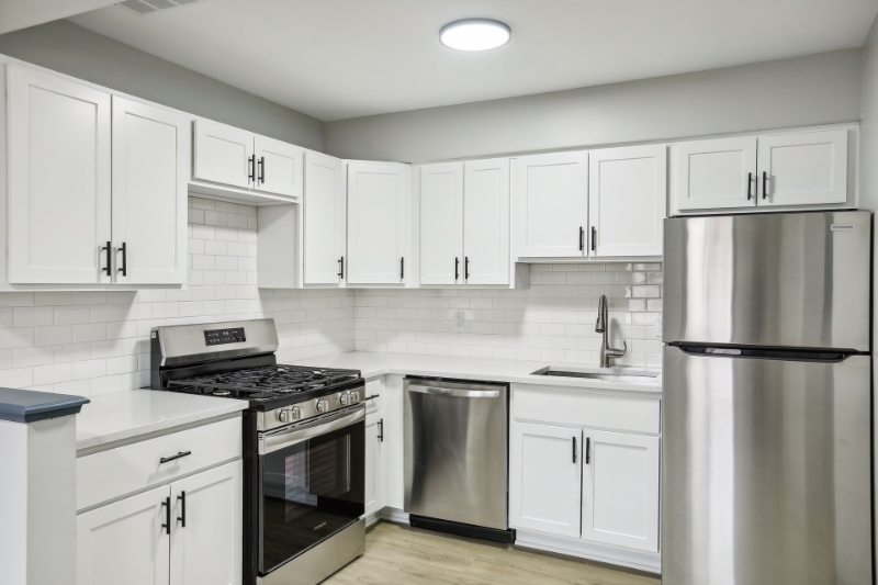 3606 E 34th St #1 - Photo 2 of 15