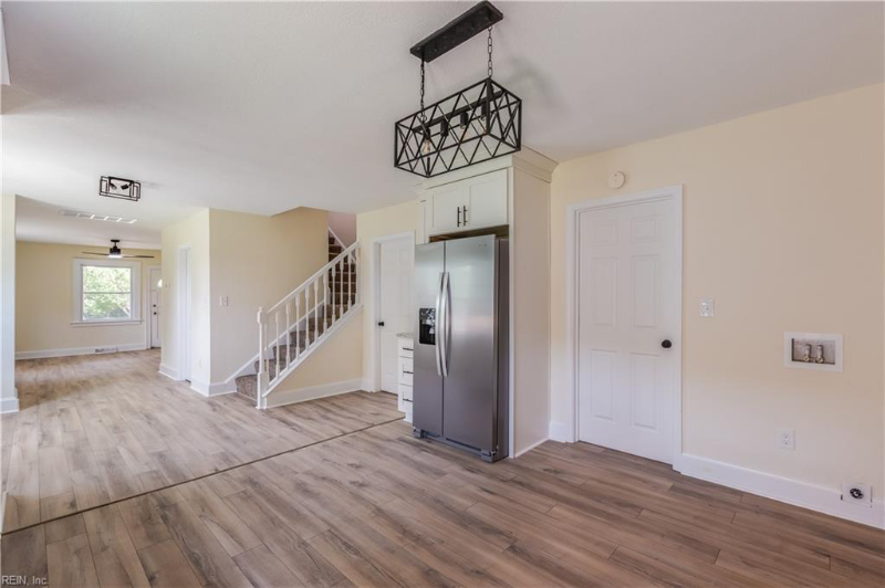 247 Chautauqua Ave - Photo 7 of 18