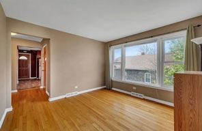 5249 S Kilpatrick Ave #2ndFL