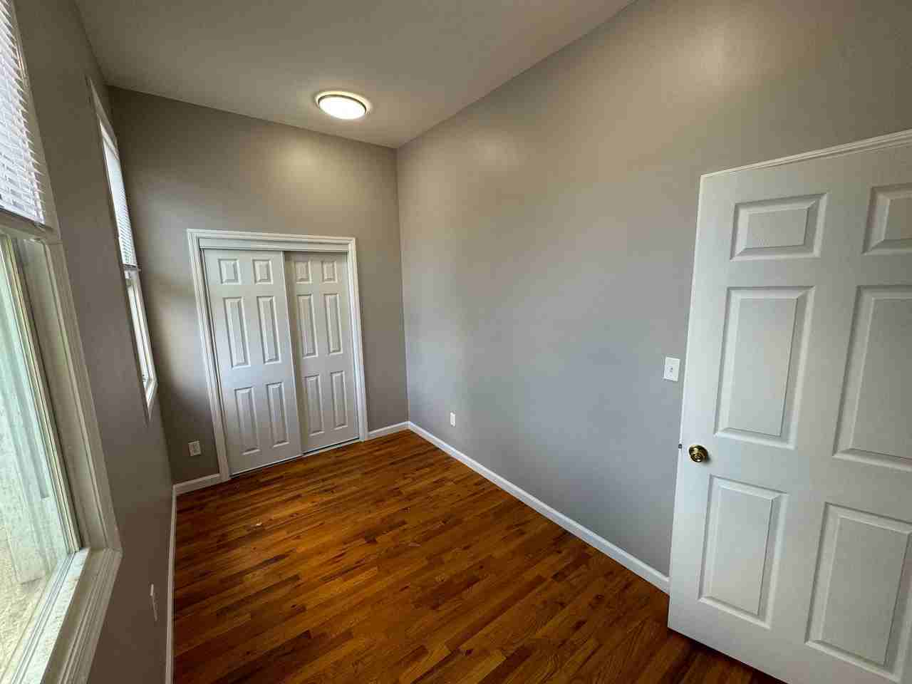 224 S 7th St #1B - Photo 3 of 12