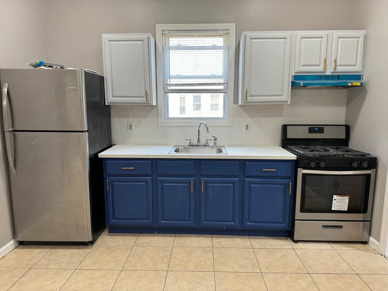 224 S 7th St #1B - Photo 6 of 12