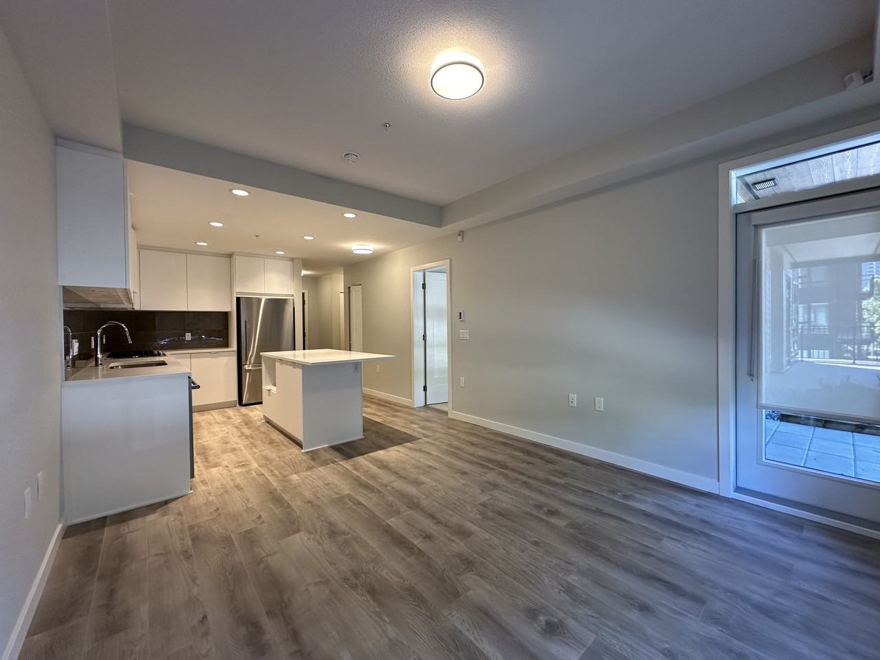 615 Cottonwood Avenue - Photo 5 of 14