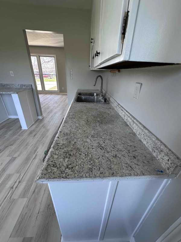 110 Carolina Ave - Photo 5 of 15