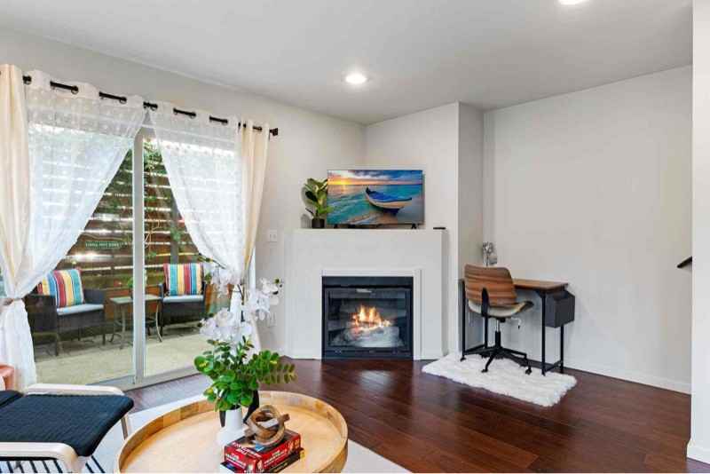 8601 Delridge Way Sw #E - Photo 4 of 22