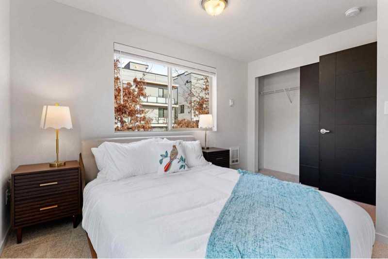 8601 Delridge Way Sw #E - Photo 5 of 22