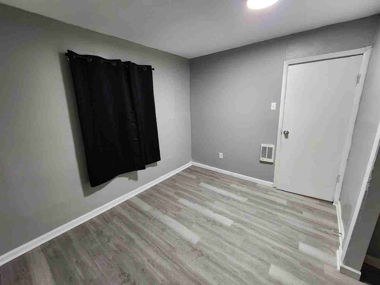1422 Bancroft St #1424 - Photo 5 of 12