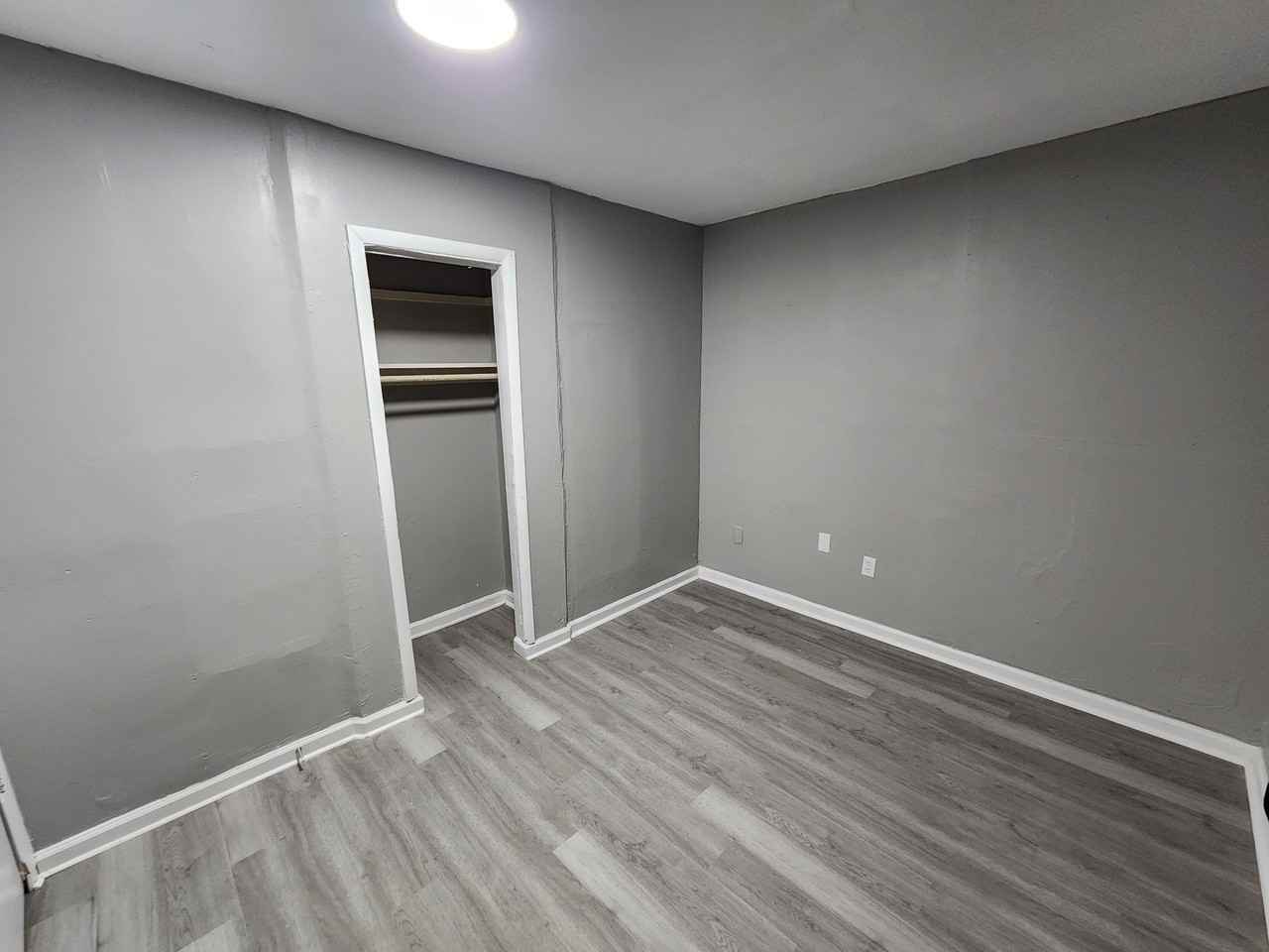 1422 Bancroft St #1424 - Photo 6 of 12