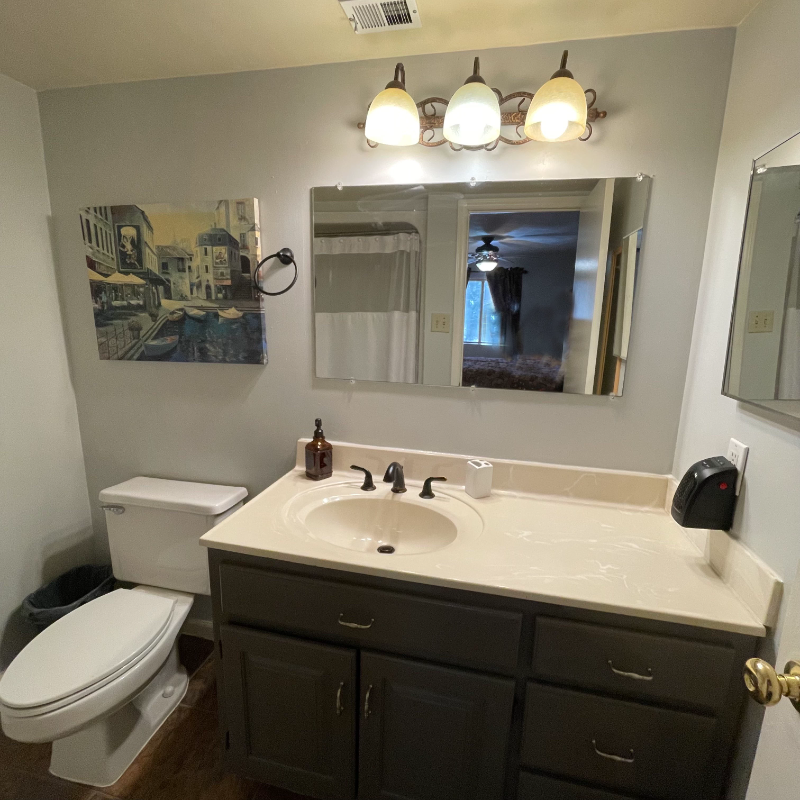 4006 Goveners Square #3 - Photo 4 of 15