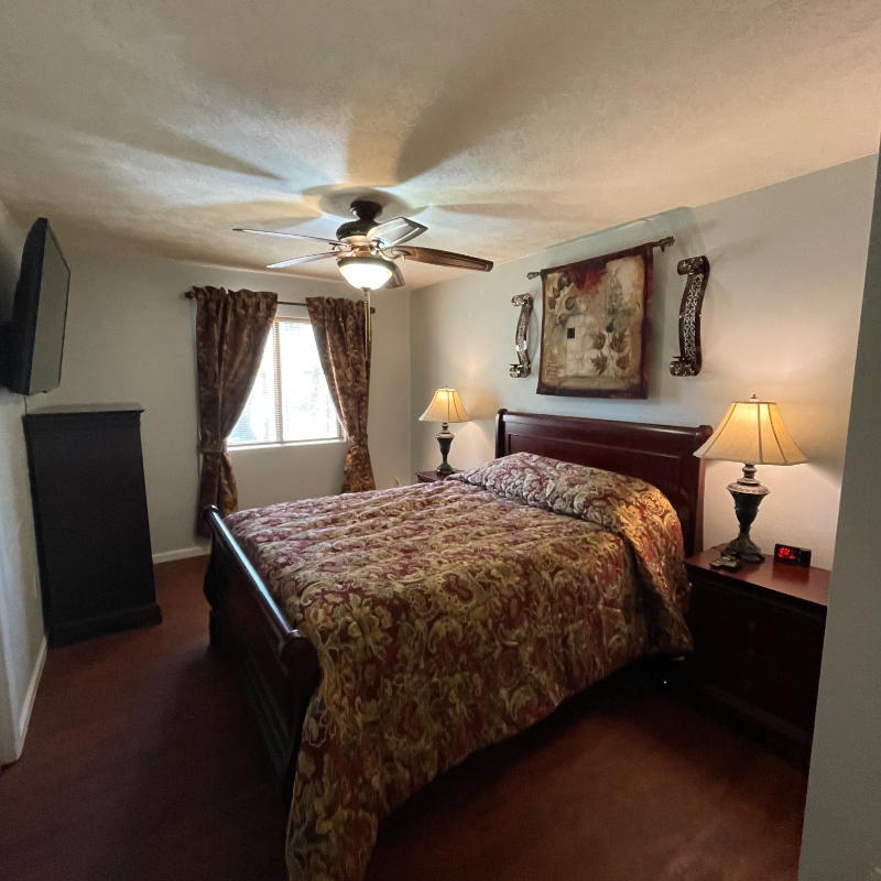 4006 Goveners Square #3 - Photo 5 of 15