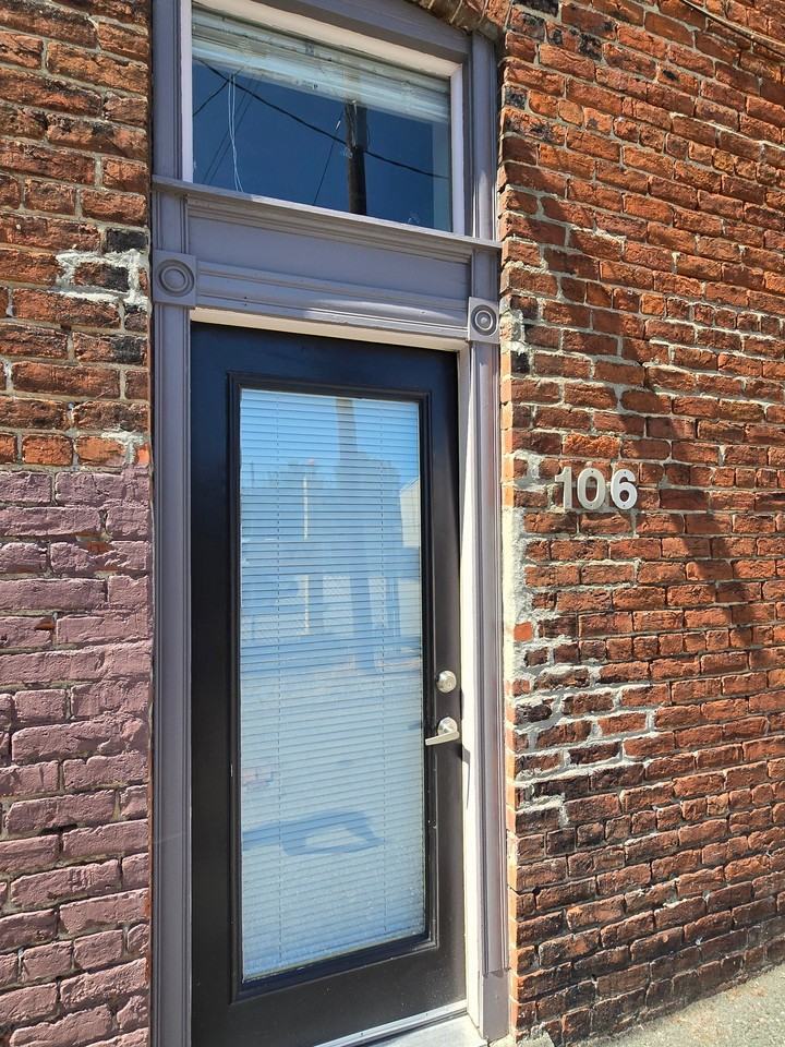 302 Goshen St #106 - Photo 5 of 17