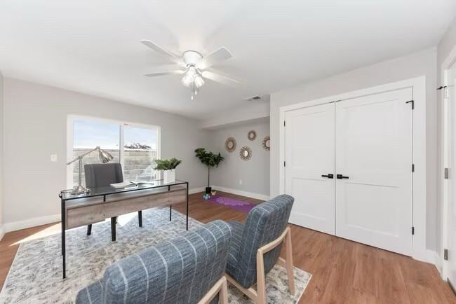 4492 Butterfield Pl - Photo 2 of 18