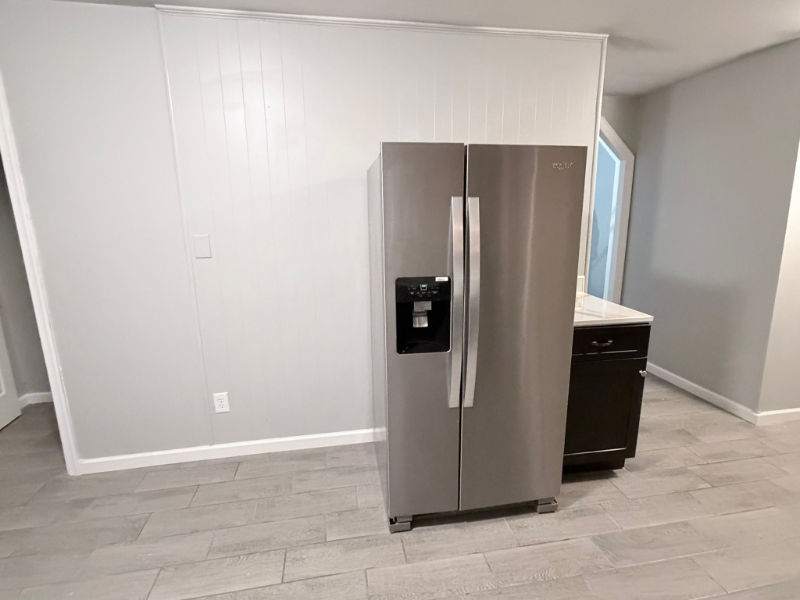 205 Alesa Dr - Photo 6 of 20