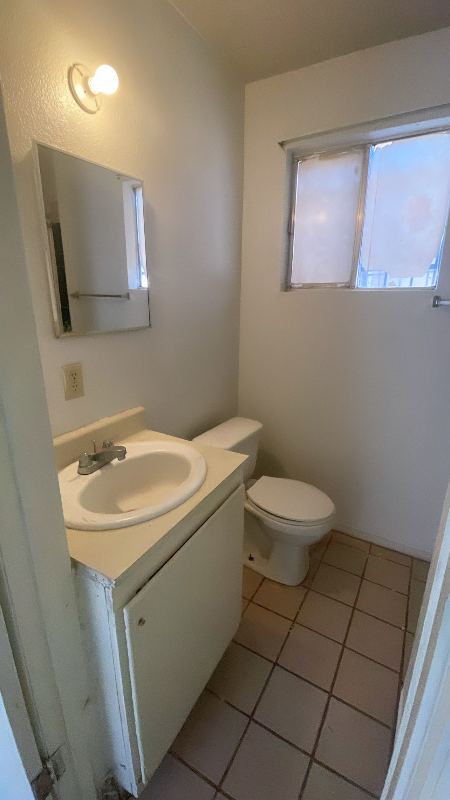 213 Fifth St #2 - Photo 3 of 7