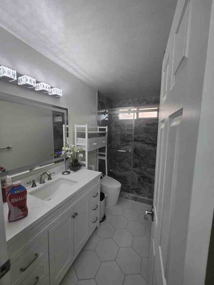 3400 Bahia Pl - Photo 3 of 18