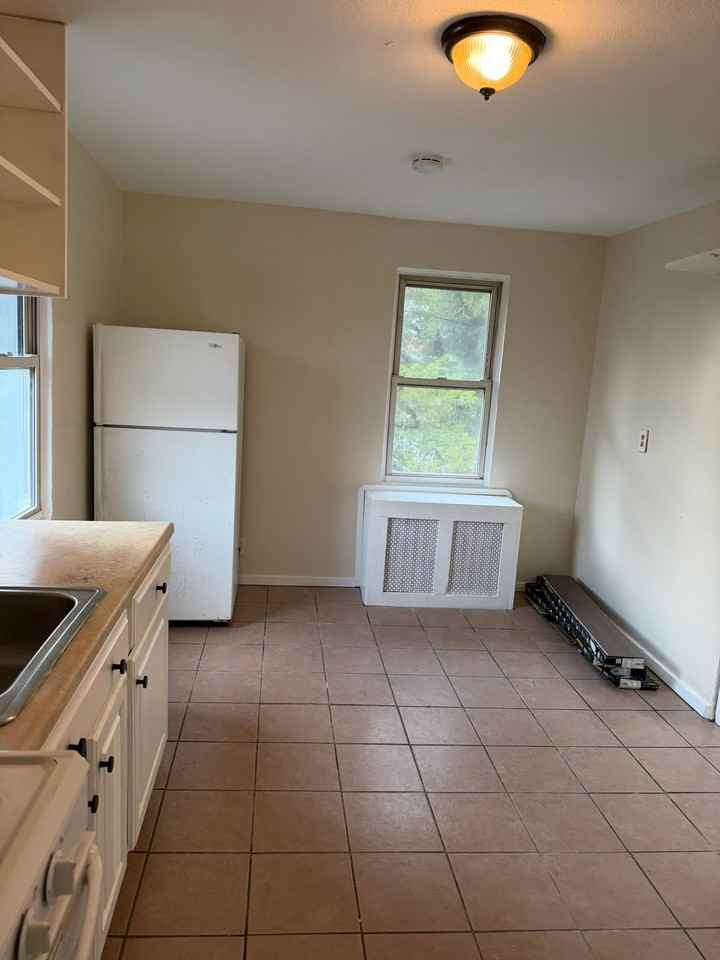 15 E Adams Ave #2ndFL - Photo 3 of 11