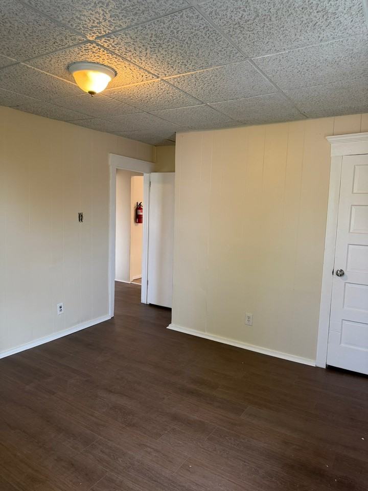 15 E Adams Ave #2ndFL - Photo 6 of 11