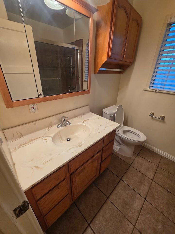6901 8th Ave - Photo 7 of 14
