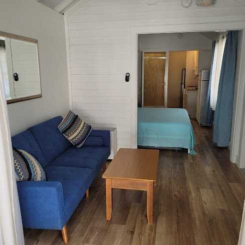 307 Elizabeth St - Photo 2 of 6