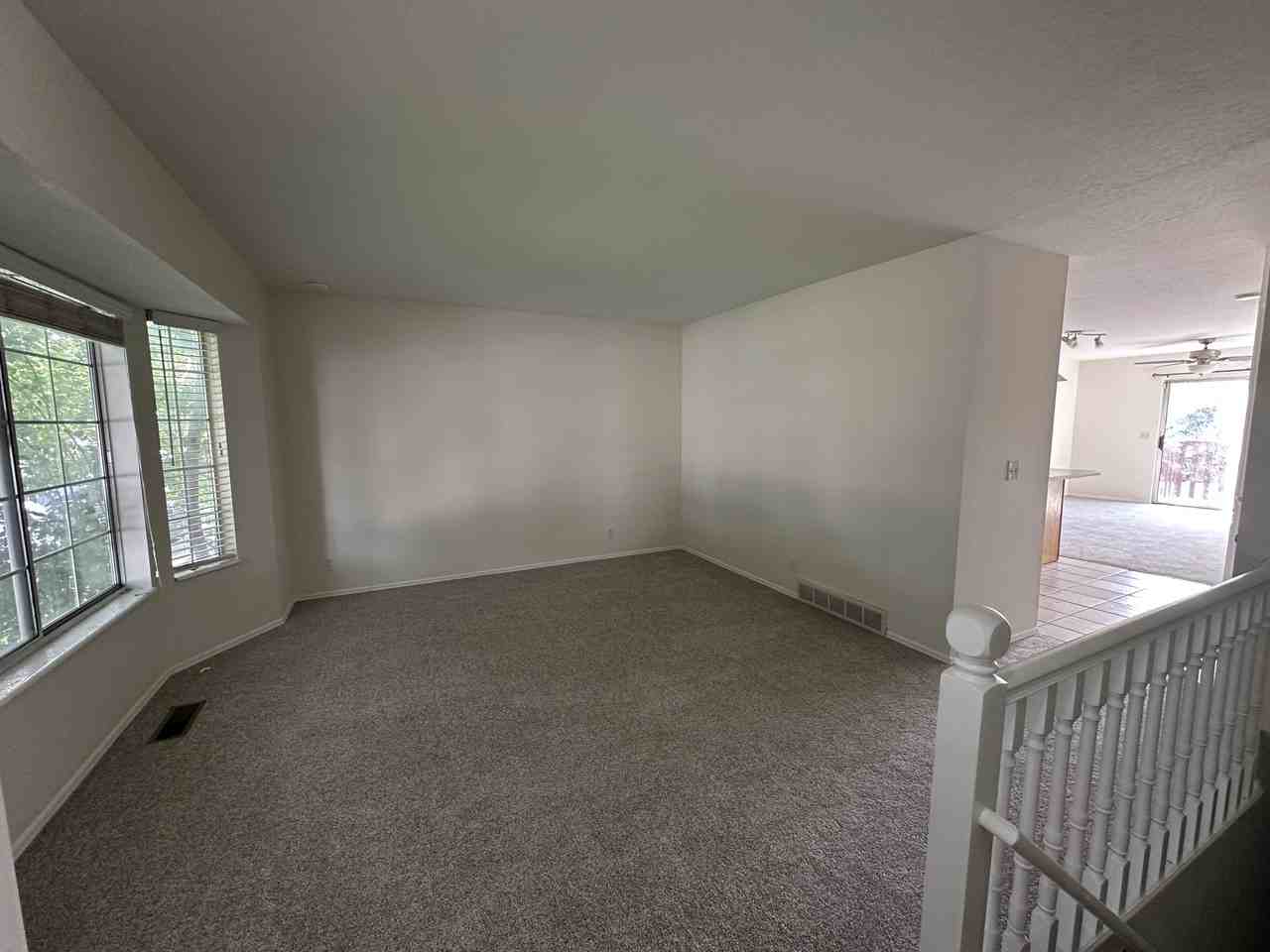 8146 S Angel St - Photo 3 of 17
