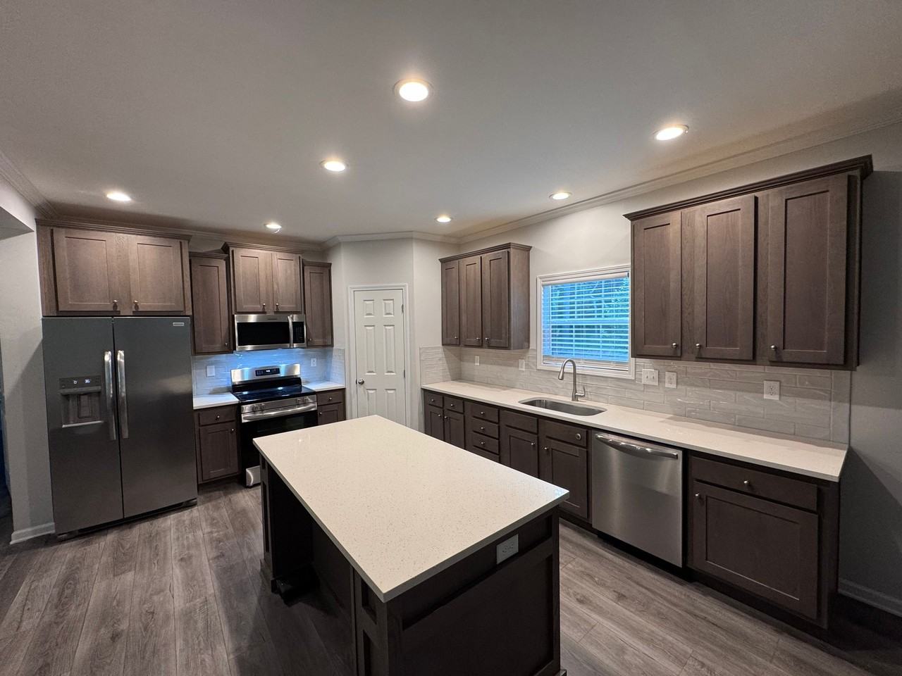 2424 Buckner Clark Rd - Photo 3 of 17