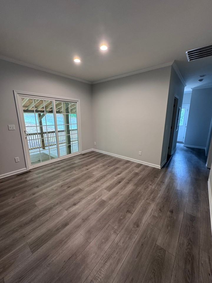 2424 Buckner Clark Rd - Photo 7 of 17