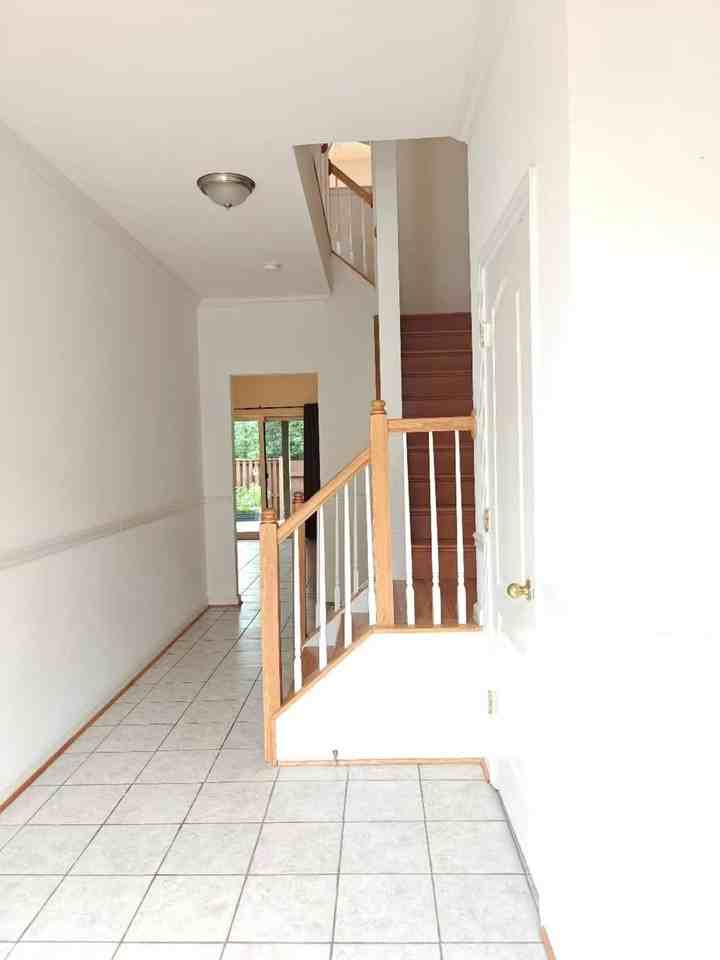 13030 Park Crescent Cir - Photo 4 of 23