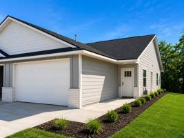 featured image of 4006 N Caddy Ct #200