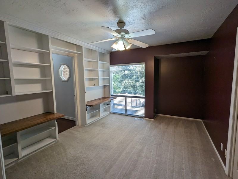 1806 Fawn Ln - Photo 7 of 22