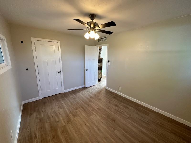 44 Ronald Ave - Photo 6 of 15
