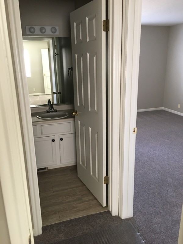 2143 E Powderkeg Dr - Photo 6 of 20