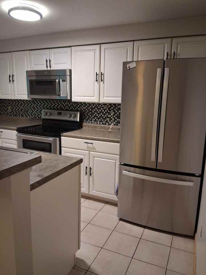 347 Circle Rd - Photo 4 of 10