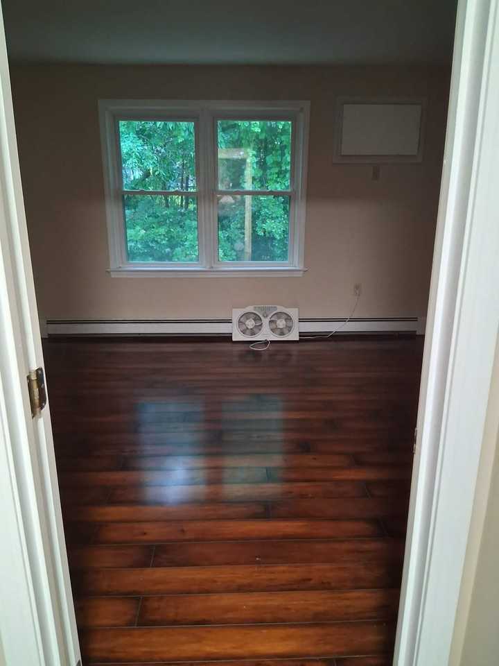 347 Circle Rd - Photo 7 of 10