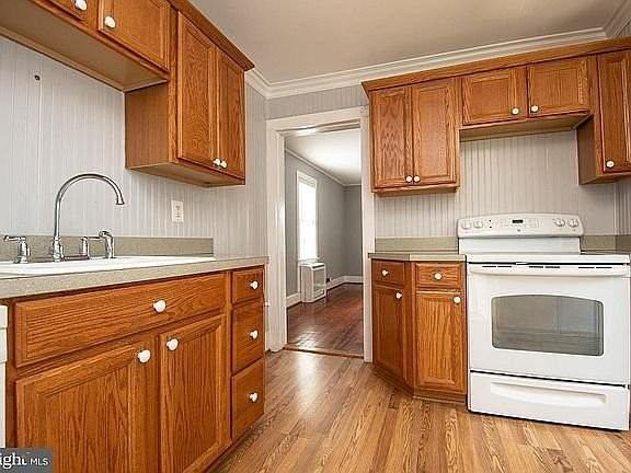 252 Loudoun St Sw - Photo 4 of 12