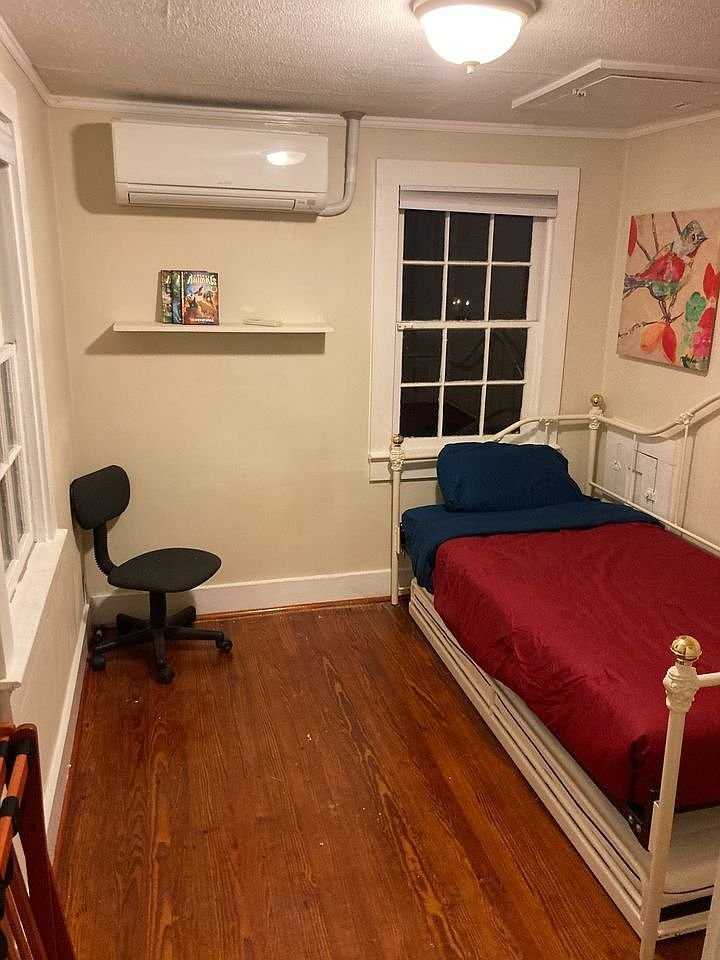 252 Loudoun St Sw - Photo 7 of 12