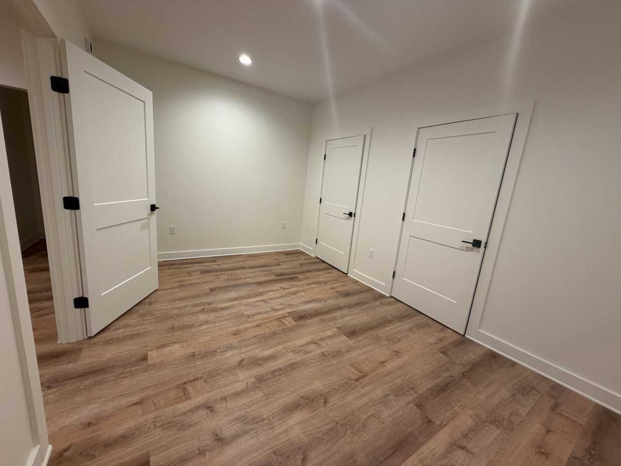 203 W Main St - Photo 6 of 11