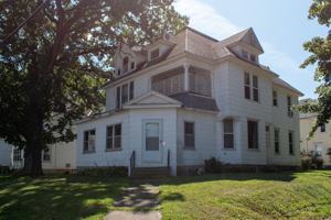 featured image of 701 Water St #1