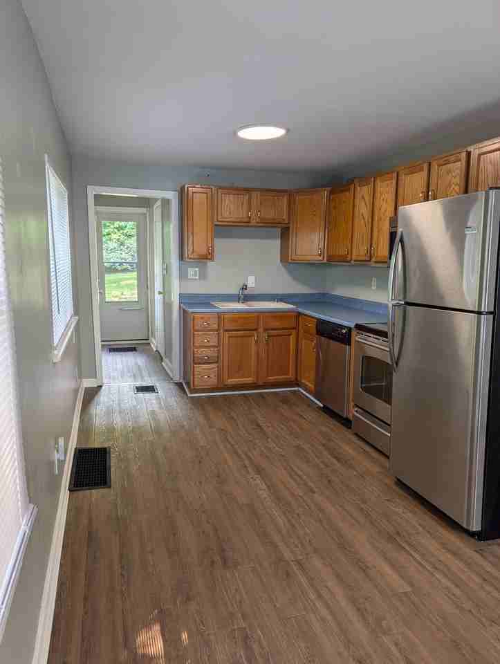 52599 Emmons Rd - Photo 4 of 11