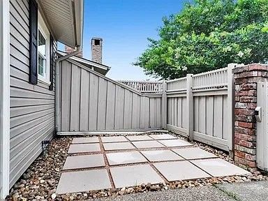 1084 Sunmeadow Dr - Photo 7 of 15