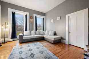 72 3rd St #4 - Photo 1 of 1