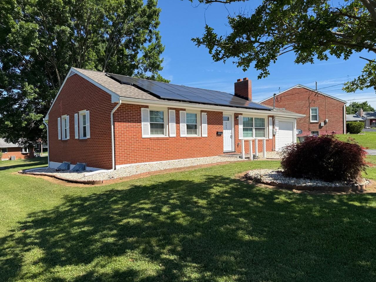 249 Daycotah Ave - Photo 2 of 38