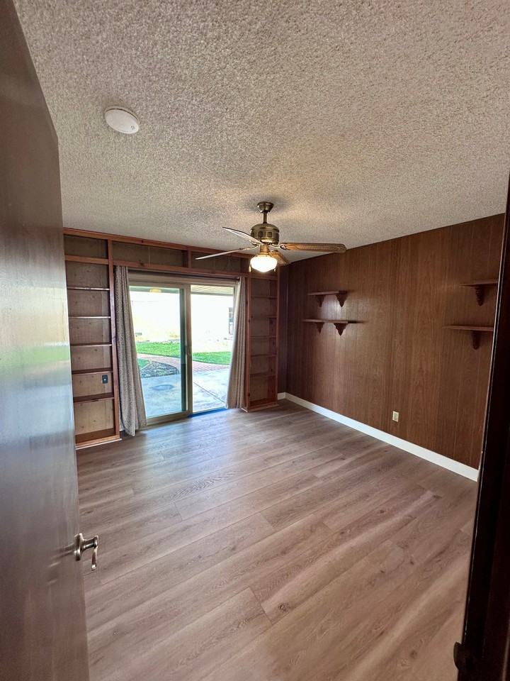 9882 Hampshire St - Photo 5 of 10