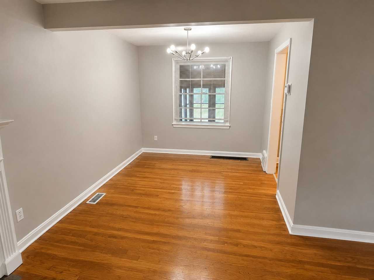 5635 South Blvd - Photo 2 of 20