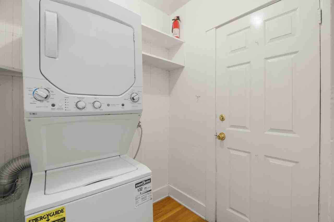 875 Villa Ave - Photo 3 of 13