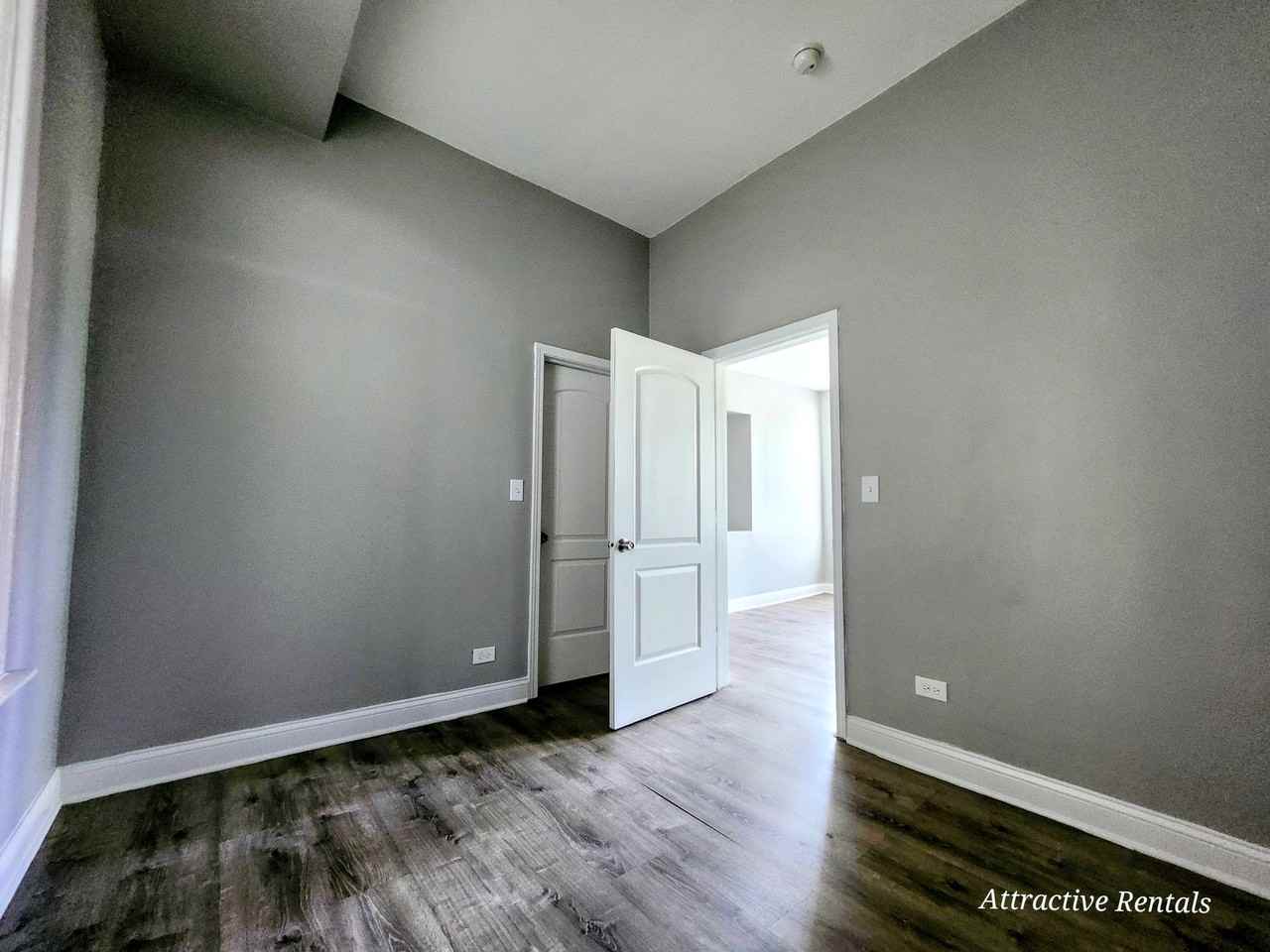 5700 S Wabash Ave #1 - Photo 6 of 14